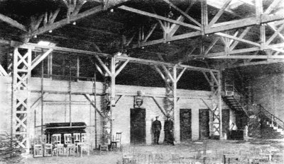 法国：教会军队俱乐部的内部。德国, Bickendorf - 1919 作者 不明