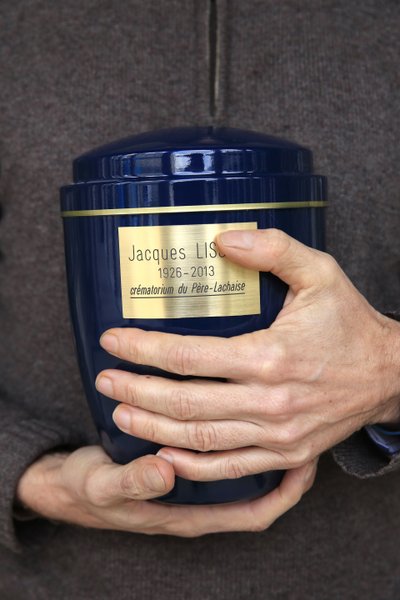 Funeral urn, Paris, France 作者 不明