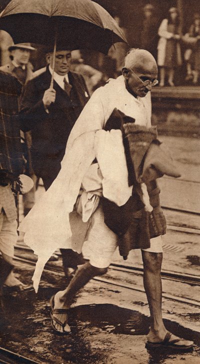 甘地在伦敦，1930年，1938年 作者 不明
