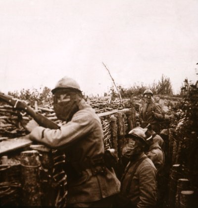 法国北部香槟，战es中的瓦斯警报，1916年 作者 不明
