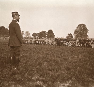 Henri Gouraud将军，法国北部香槟，c1914-c1918。 作者 不明
