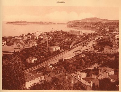 全景图和Cap Ferrat，博留，1930年。 作者 不明