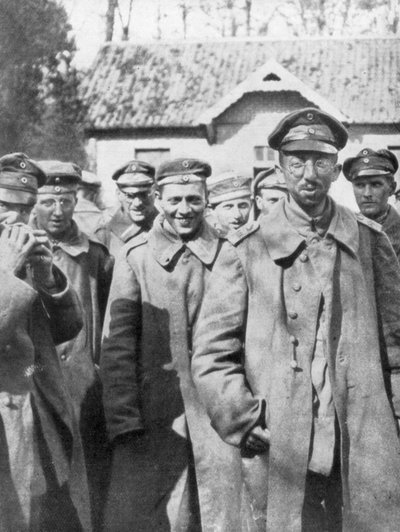 1918年4月18日在法国被俘的德国囚犯 作者 不明