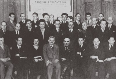 1935年，莫斯科，第二届国际象棋锦标赛参与者的集体照，1935年， 作者 不明