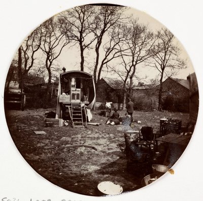 "Gypsy camp", c 1890 作者 不明