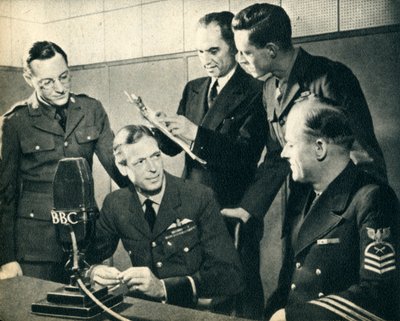 已故肯特公爵殿下参加1942年美国独立纪念日。 作者 不明