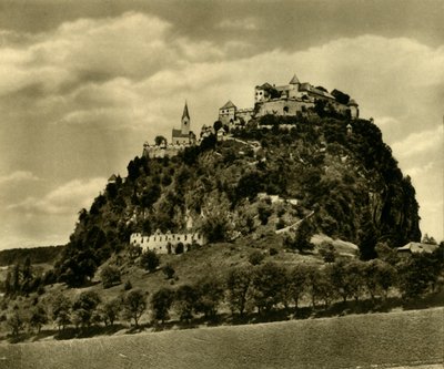Hochosterwitz城堡，奥地利克恩顿州，建于1935年。 作者 不明