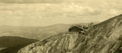 位于下奥地利州Schneeberg的酒店，建于1935年。 作者 不明