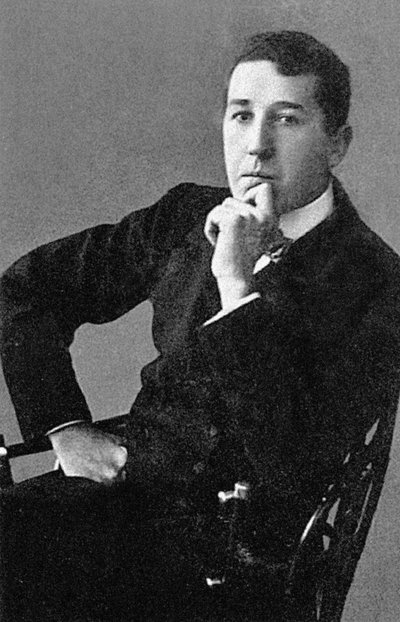 伊戈尔·塞韦里亚宁（Igor Severyanin）1887-1941 作者 不明