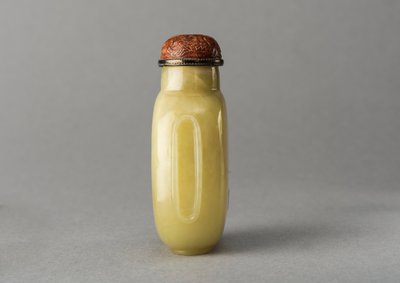 玉质鼻烟壶，中国，清朝，1644-1911年。 作者 不明