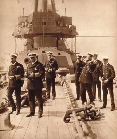 1910年代1935年，HMS海王星号上的乔治五世国王 作者 不明