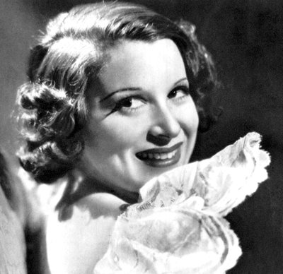 凯蒂·卡莱尔·哈特（Kitty Carlisle Hart），美国女演员，1934-1935年 作者 不明