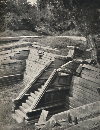 Kuttam Pokuma Die zwei Badeteiche Anuradhapura，1926年 作者 不明