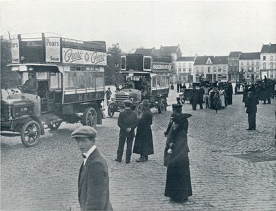 1914年左右，伦敦在欧洲大陆使用的公共汽车用于运送英军 作者 不明