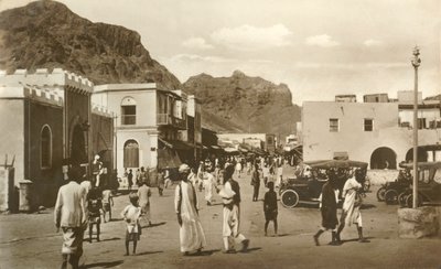 主街，亚丁火山口，c1918-c1939。 作者 不明