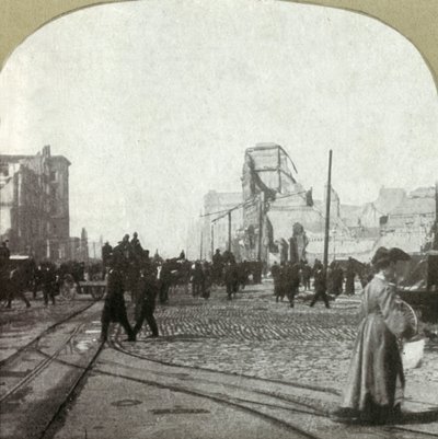 轮渡站的市场街-远处的编年史和电话大厦，1906年。 作者 不明