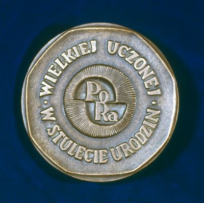 纪念波兰出生的法国物理学家Marie Sklodowska Curie的勋章，1967年 作者 不明