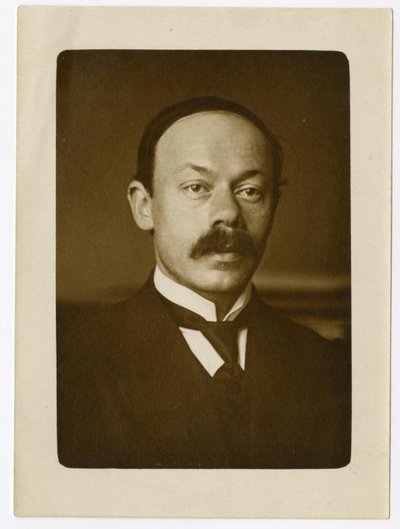 米哈伊尔·法比亚诺维奇·格涅辛1883-1957 作者 不明