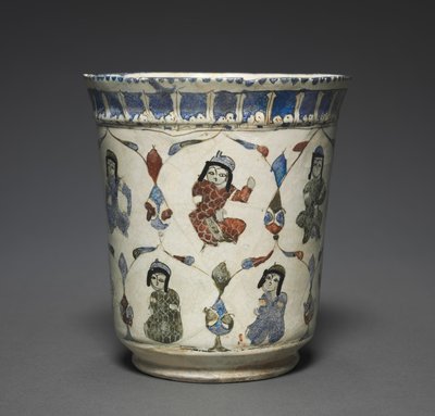 米奈烧杯和坐着的王子，1180-1220年。 作者 不明