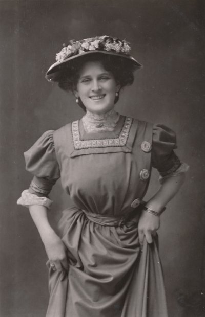 Zena Dare小姐，1887年至1975年，c1930。 作者 不明