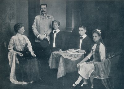 弗朗西斯·费迪南大公与他的妻子和孩子一起被谋杀，约1910年 作者 不明