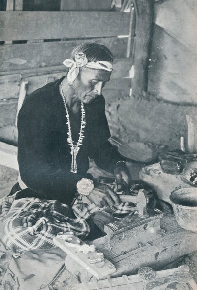纳瓦霍银绿松石首饰，1931年 作者 不明