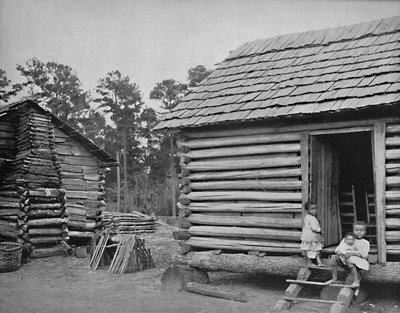 Negro Log Huts，乔治亚州托马斯维尔，c1897年。 作者 不明