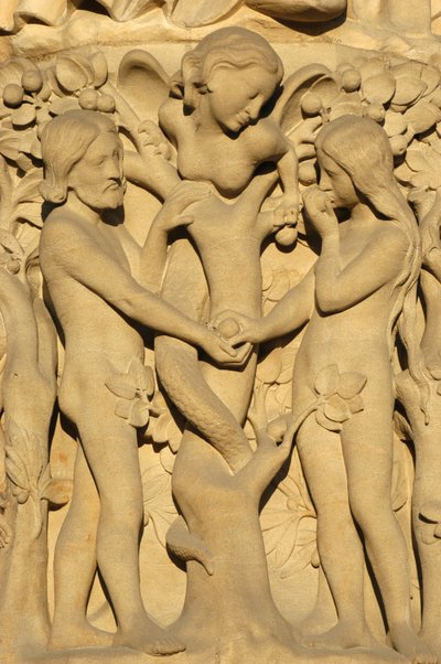 Notre Dame de Paris cathedral sculpture : Adam and Eve, Paris, France 作者 不明