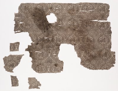 带翼四足动物和孔雀的带齿孔雀，1526-1955年。 作者 不明
