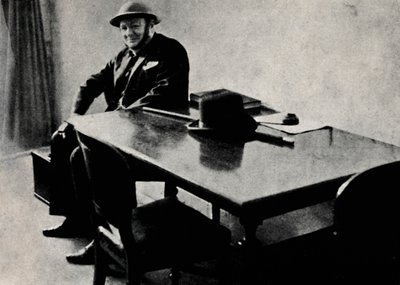 在1940年和1945年的不列颠战役中，位于南海岸。 作者 不明