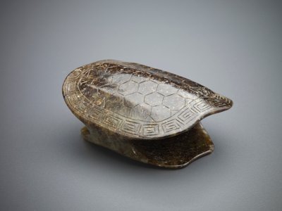 龟甲形式的装饰品，明代，1368-1644年。 作者 不明