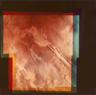 1976年在火星上的大峡谷的一部分，马里纳里斯·瓦利斯 作者 不明