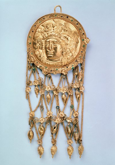 雅典娜·帕特诺斯（Athena Parthenos）头饰吊坠，公元前4世纪初 作者 不明