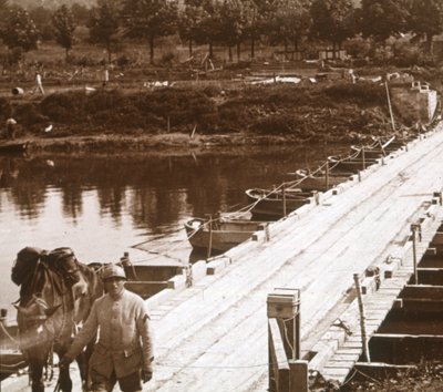 法国埃纳省韦尼泽尔的埃纳河浮桥大桥，c1914-c1918 作者 不明