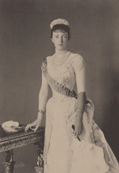 俄罗斯大公夫人阿纳斯塔西娅-米哈伊洛夫娜的肖像，1860-1922，1889。 作者 不明