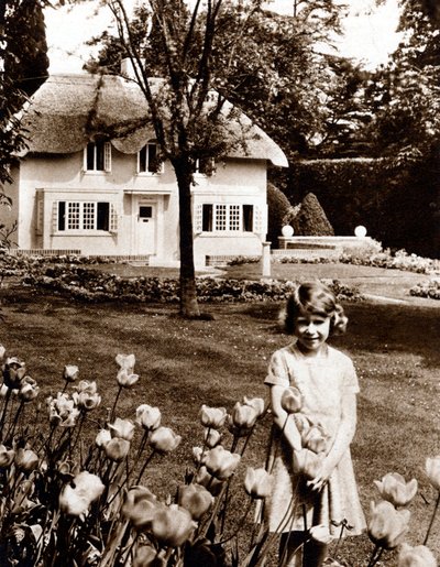 伊丽莎白公主，未来的英国女王伊丽莎白二世，温莎，1930年代 作者 不明