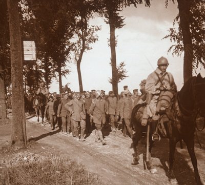 法国北部瓦兹省卡特诺伊的囚犯，c1914-c1918 作者 不明