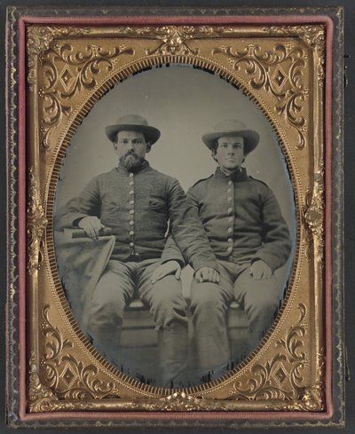 Private Charles Chapman of Company A, 10th Virginia Cavalry Regiment, left, and unidentified soldier 作者 不明