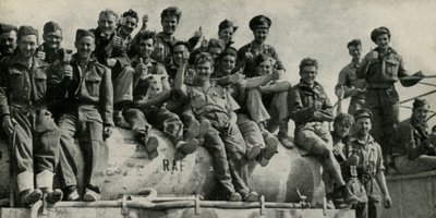 皇家空军地勤人员：的黎波里塔尼亚，c1942-1943，1945年。 作者 不明