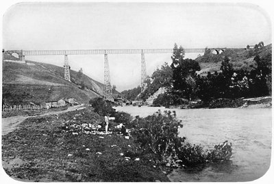 1911年，阿鲁卡尼亚，马雷科河上的铁路桥梁 作者 不明
