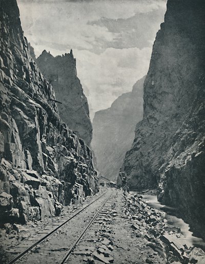 阿肯色皇家峡谷，建于1897年。 作者 不明
