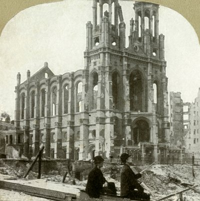 萨特街（Sutter St.）的犹太教堂废墟，经受了1865年和1868年，1906年的大地震。 作者 不明