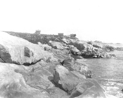 岸前，美国马萨诸塞州马布尔黑德，摄于1900年。 作者 不明