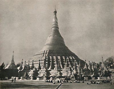 仰光瑞达贡塔，1900年。 作者 不明