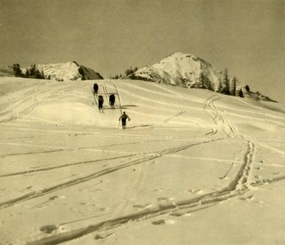 奥地利，在Totes Gebirge山脉滑雪。 作者 不明
