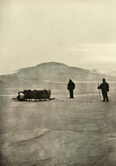 1909年，c1908，在太阳回来之前在障碍物上雪橇 作者 不明