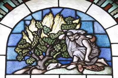 Stained glass : Moses and the fire, Budapest, Hongrie 作者 不明