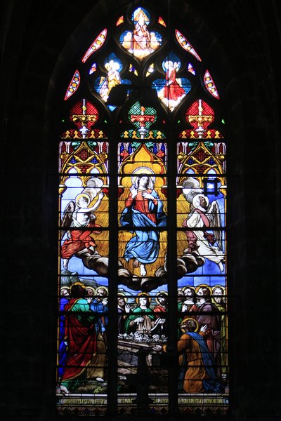 Stained glass window. The Assumption of the Virgin, Bourges, France 作者 不明