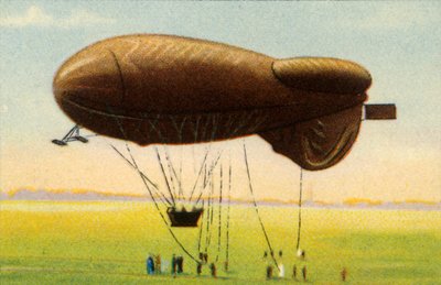 带篮子的流线型弹幕气球，1918年，1932年。 作者 不明