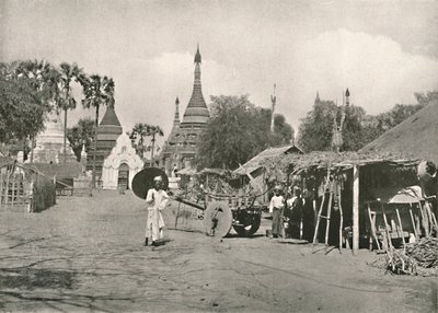 1900年，巴莫街景。 作者 不明